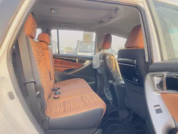 Toyota Innova 2.7L PETROL A/T 7 SEATS WHITE