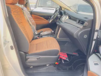 Toyota Innova 2.7L PETROL A/T 7 SEATS WHITE