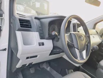Toyota Hiace 3.5L BASIC 2023 MT V6 WHITE COLOR