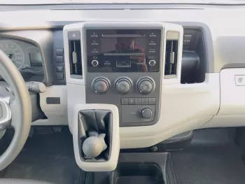 Toyota Hiace 3.5L BASIC 2023 MT V6 WHITE COLOR