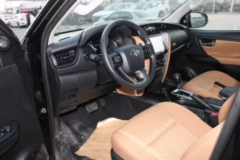 LHD - TOYOTA FORTUNER 2.7L PETROL  4WD E AUTO 2023