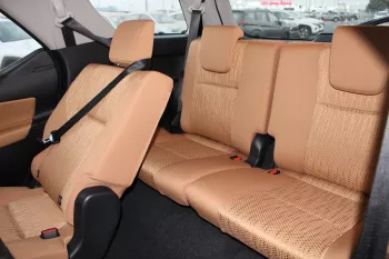 LHD - TOYOTA FORTUNER 2.7L PETROL  4WD E AUTO 2023