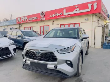 Toyota Highlander 2.5L Limited Hybrid 2023 Model Year