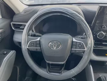 Toyota Highlander 2.5L Limited Hybrid 2023 Model Year