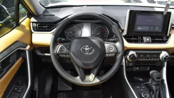 TOYOTA RAV4 2.5L HYBRID AWD 2023 BLACK