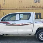 Toyota Hilux Diesel 2.4L M/T 4WD 2023 Model White Color - Thumbnail 2