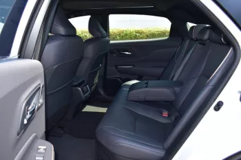 TOYOTA CROWN PLATINUM HYBRIDMAX 2.4L AWD AT 2023 MODEL YEAR