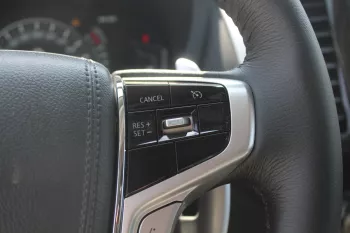 Mitsubishi Montero Sport 2.4L Diesel 4WD 2023 White