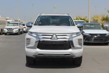Mitsubishi Montero Sport 2.4L Diesel 4WD 2023 White