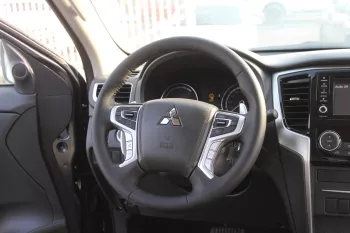 MITSUBISHI L200 SPORTERO 2.4 DIESEL 4WD MODEL YEAR 2023 GRAY