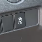 MITSUBISHI L200 2.5L S/C 4X2 M/T BSC DIESEL 2022 MODEL YEAR - Thumbnail 13