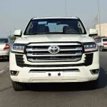 Toyota Land Cruiser VXR Full Option Petrol 5.7L V8 4WD 2014 White Color - Thumbnail 3