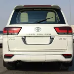 Toyota Land Cruiser VXR Full Option Petrol 5.7L V8 4WD 2014 White Color - Thumbnail 6