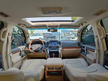 Toyota Land Cruiser VXR Full Option Petrol 5.7L V8 4WD 2014 White Color