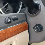 Toyota Land Cruiser VXR Full Option Petrol 5.7L V8 4WD 2014 White Color - Thumbnail 17