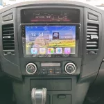Mitsubishi Pajero GLS SUNROOF FULL OPTION 3.5L V6 4WD PETROL SILVER 2014 - Thumbnail 12