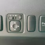 Mitsubishi Pajero GLS SUNROOF FULL OPTION 3.5L V6 4WD PETROL SILVER 2014 - Thumbnail 16