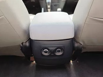 Mitsubishi Pajero GLS SUNROOF FULL OPTION 3.5L V6 4WD PETROL SILVER 2014