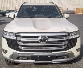 Toyota Land Cruiser 4.0L AX+  A/T 4WD PETROL -  2023 MODEL