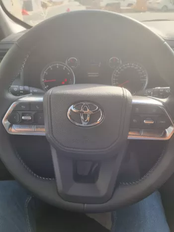 Toyota Land Cruiser 4.0L AX+  A/T 4WD PETROL -  2023 MODEL