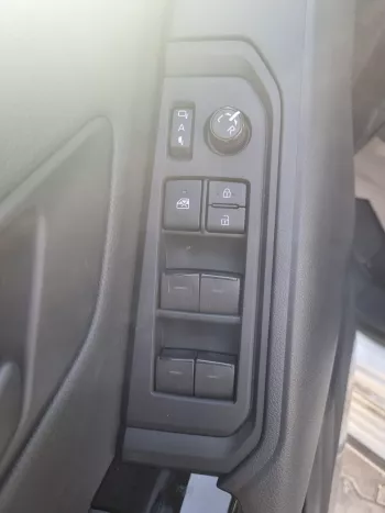Toyota Land Cruiser 4.0L AX+  A/T 4WD PETROL -  2023 MODEL