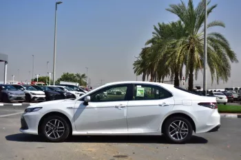 MODEL TOYOTA CAMRY LE HYBRID 2.5L E-CVT 2024 MODEL YEAR