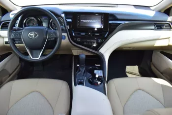 MODEL TOYOTA CAMRY LE HYBRID 2.5L E-CVT 2024 MODEL YEAR