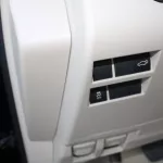 TOYOTA LANDCRUISER 300 3.5L V6 PETROL TWIN TURBO VX AUTO 2023 - Thumbnail 24