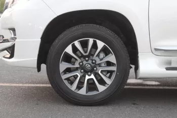 Toyota Prado VXR 4.0L  2023 Model Year