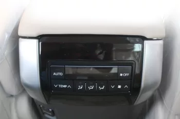 Toyota Prado VXR 4.0L  2023 Model Year