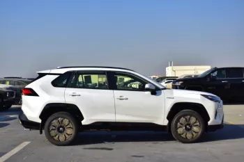 TOYOTA RAV4 XLE 2.0L PETROL 5 SEATER AWD 2023 MODEL YEAR