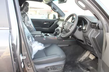 RHD - TOYOTA LANDCRUISER 300 3.3L DIESEL VXR 2023 MODEL YEAR
