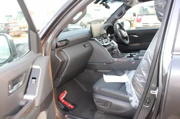 RHD - TOYOTA LANDCRUISER 300 3.3L DIESEL VXR 2023 MODEL YEAR