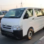 TOYOTA HIACE BUS 3.0L DIESEL 15 STR WITH AC MANUAL 2023 - Thumbnail 3