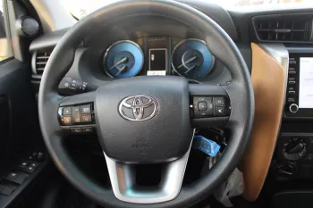 TOYOTA FORTUNER 2.7L PETROL ACTIVE 2023 MODEL YEAR