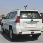 Toyota Prado 4.0L Petrol 4wd 2023 White - Thumbnail 5