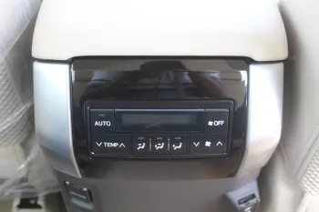 Toyota Prado 4.0L Petrol 4wd 2023 White