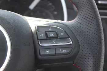 MG ZS 1.5L PETROL FWD 5DOORS MY2023 WHITE