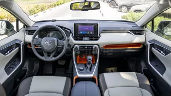 2023 TOYOTA RAV4 ADVENTURE 2.5L PETROL AT – LUNAR ROCK