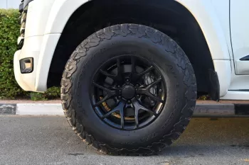 TOYOTA LAND CRUISER 300 XTREME EDITION V6 3.3L DIESEL 2022 MODEL YEAR