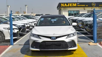 Toyota Camry GLEX 2.5L HYBRID MODEL 2023 Silver Color