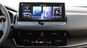 Nissan X-TRAIL E-Power 4WD Super Hybrid Flagship 2023 White Color