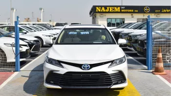 Toyota Camry GLE 2.5L Hybrid 2024 Model Year White Color