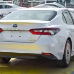 Toyota Camry GLE 2.5L Hybrid 2024 Model Year White Color - Thumbnail 4