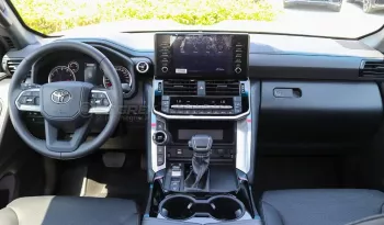 Toyota Land Cruiser 300 Series 4.0L 4WD 2023 MODEL WHITE COLOR