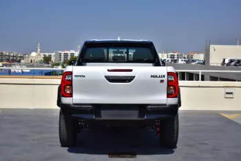 2024 TOYOTA HILUX DOUBLE CAB GR SPORTS V6 4.0L PETROL 4WD AUTOMATIC