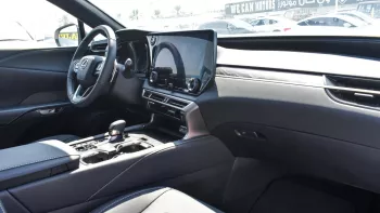 Lexus RX 350h Hybrid V4 AWD 2023 White Color