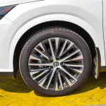Lexus RX 350h Hybrid V4 AWD 2023 White Color - Thumbnail 7