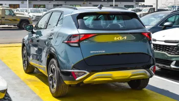 New Kia Sportage 1.6L 2024 Model Year Green Color