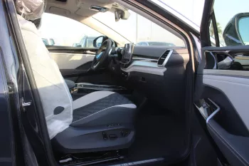 VOLKSWAGEN ID6 CROZZ PRO ELECTRIC CAR MODEL YEAR 2023 BLUE